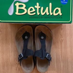 Betula by Birkenstock Gizeh style thong sandal Size 7 black